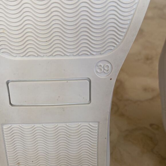 Kin Erennie Leather Slip On Trainers - Picture 8 of 10